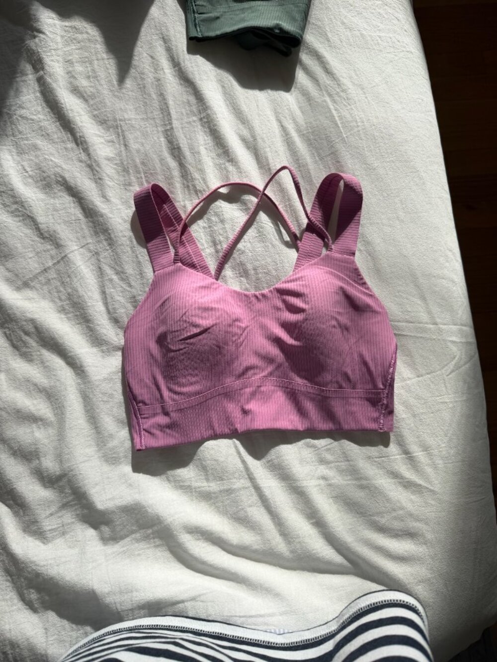 Lululemon Like a Cloud Longline Ribbed Bra D/DD Cups - Dahlia Mauve - Picture 3 of 4